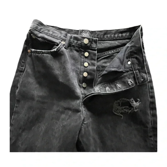 BDG Urban Outfitters High Rise Distressed Relaxed Straight Black Jeans Womens 28 - Picture 6 of 13